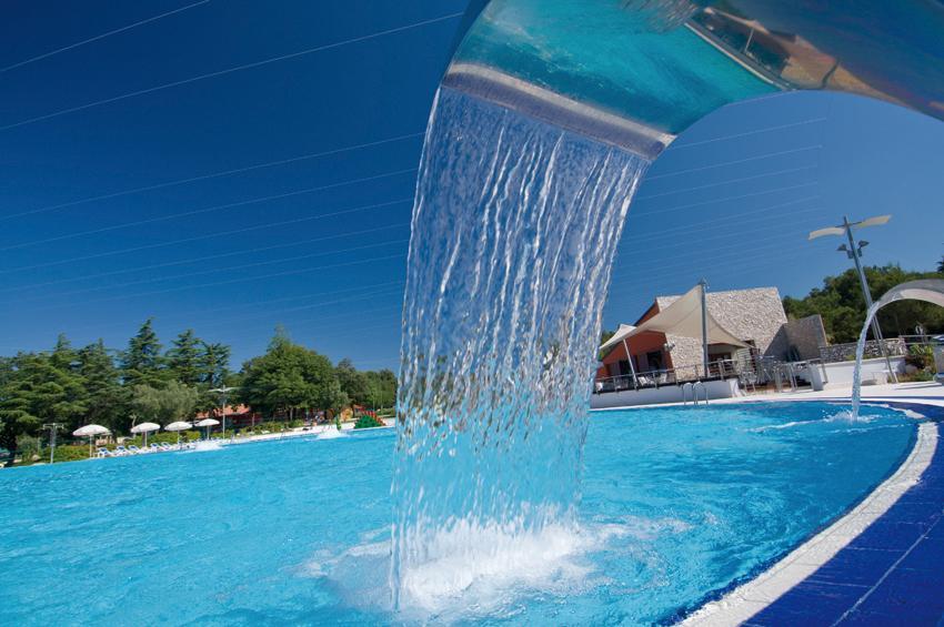 Vacanceselect Premium Lodge Polari 罗维尼 外观 照片