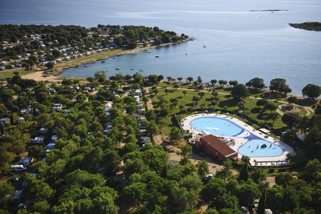 Vacanceselect Premium Lodge Polari 罗维尼 外观 照片